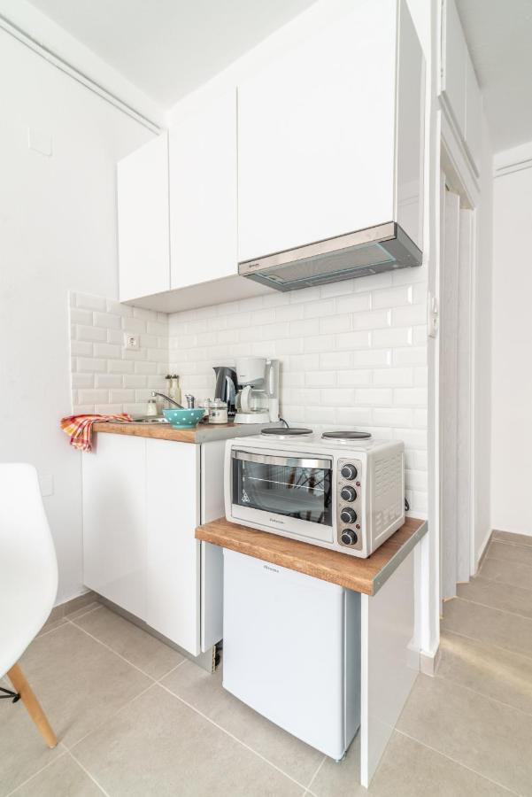 Brand New Studio Near Downtown Heraklion  Bagian luar foto
